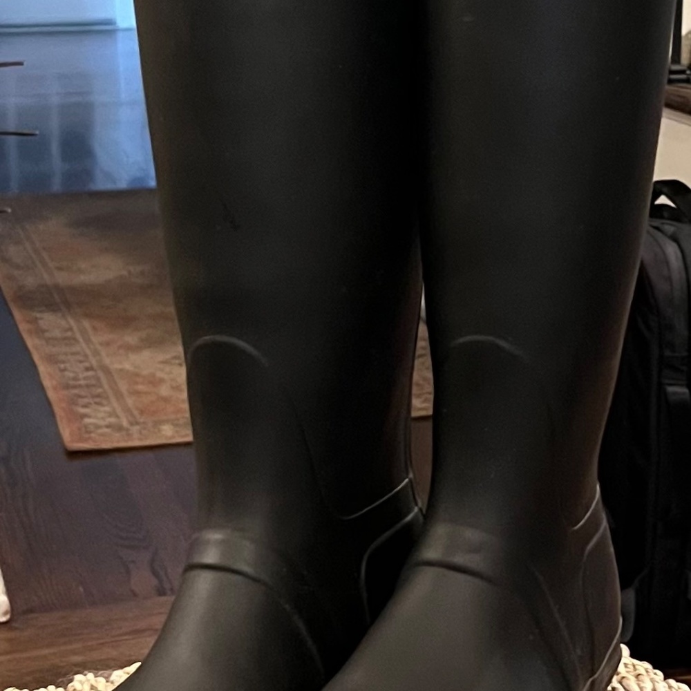 Hunter Boots - image 5